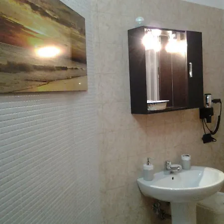 Paradise Bed and Breakfast 4*