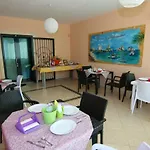 Paradise 4*