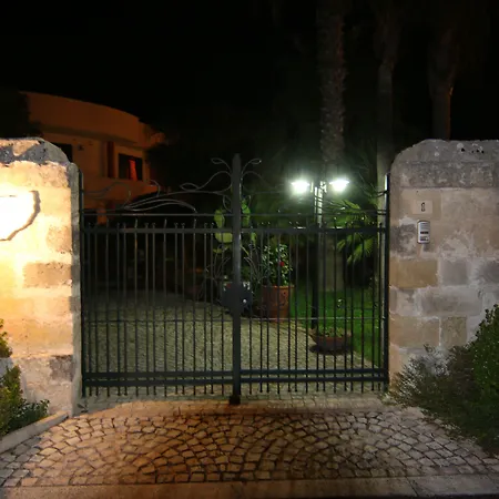 לינה וארוחת בוקר Paradise מלנדוניו