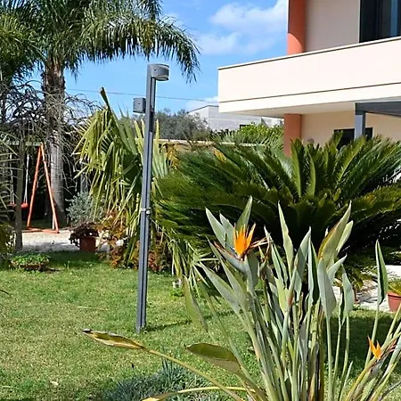 Paradise فندق مبيت وإفطار